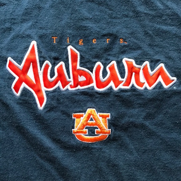 🔥🐅 Vintage Auburn Tigers Stitched Emblem Tee - Picture 8 of 8